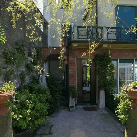 アパート Casa Giorgio レンノ